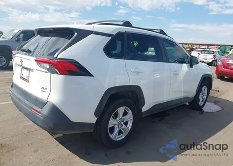 2020 Toyota Rav4 Xle z USA, uszkodzony, nr VIN JTMP1RFV5LD525314